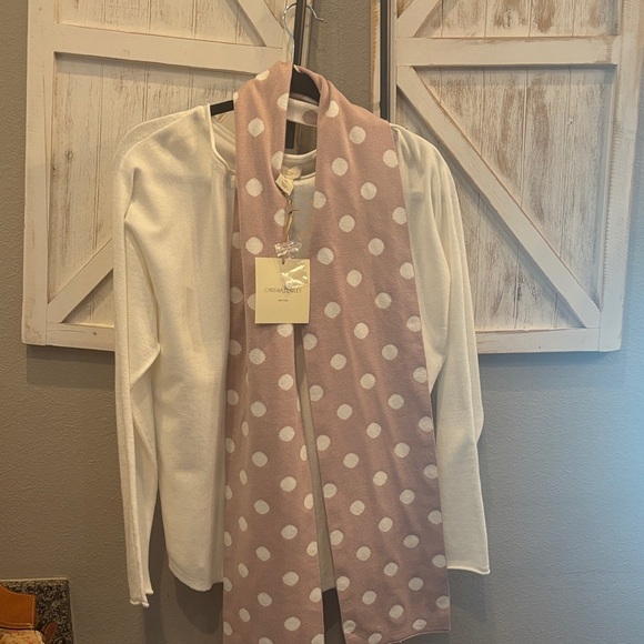 Cynthia Rowley White Cardigan with Pink Polka Dot Scarf - Picture 1 of 5